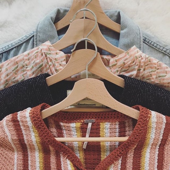 Hi, I’m Taylor! Nice to meet ya ☺️ - Picture 6 of 7